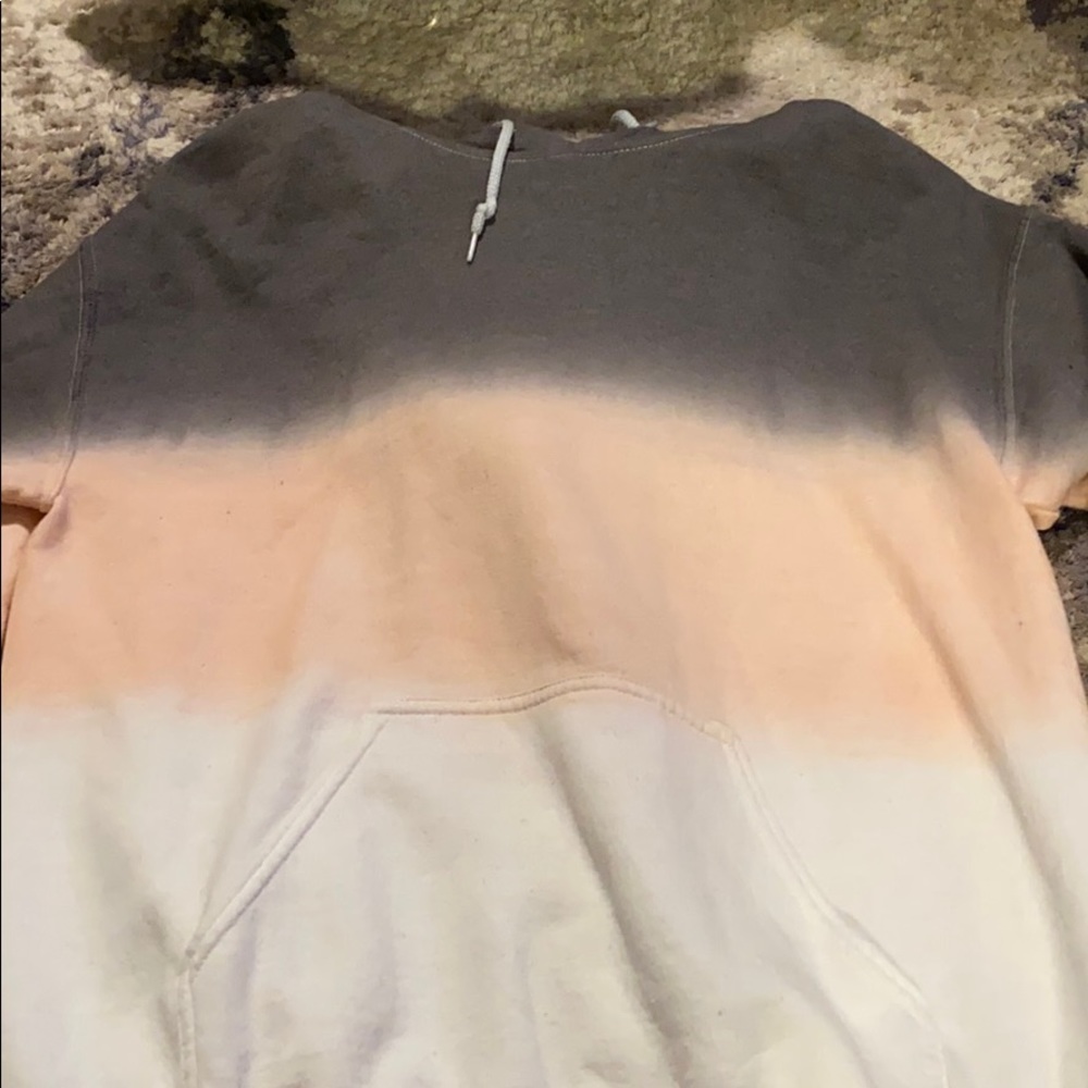 Ombré Tillys Sweatshirt